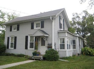 347 S Pine St, Reedsburg, WI 53959