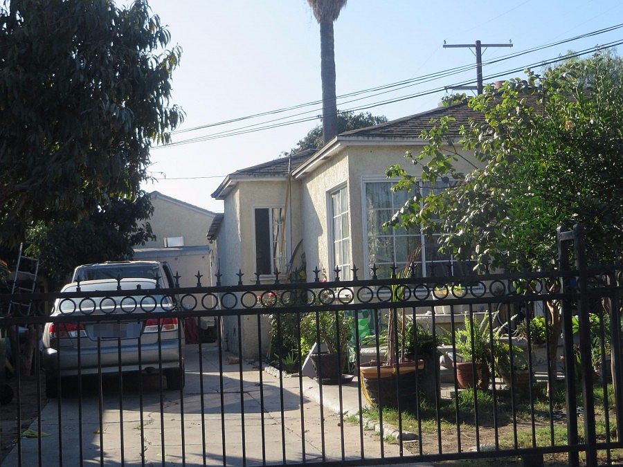 2nd image of 4614 E Saunders St