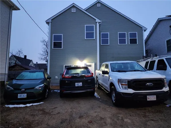 31 Madison St, Providence, RI 02907