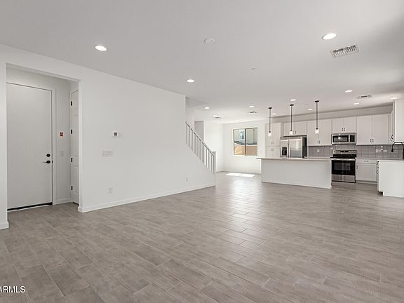 5th image of 11631 W GREEN Drive