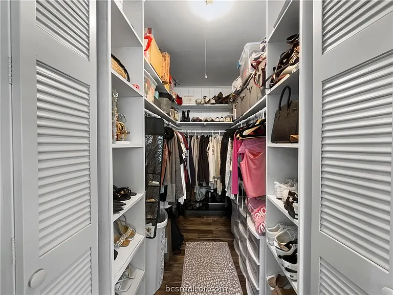 2525 Willow Bend Dr — Photo 18