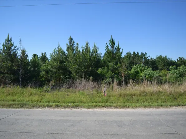 1253 County Road 5015, Cleveland, TX 77327