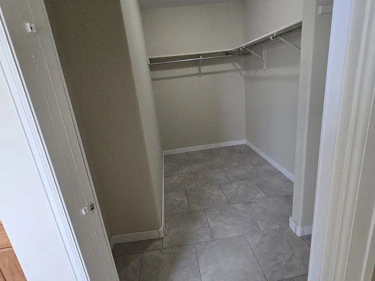 126 Cliff View Cir — Photo 3