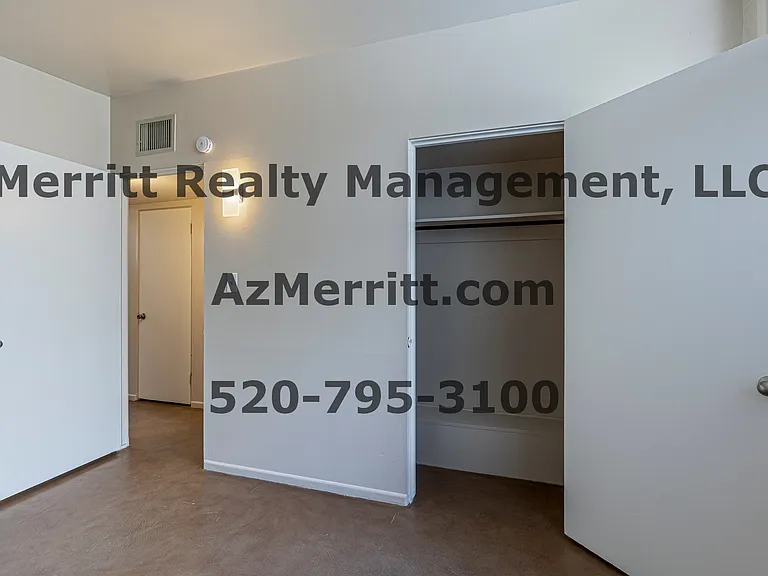 3647 E 2nd St #106 — Photo 22
