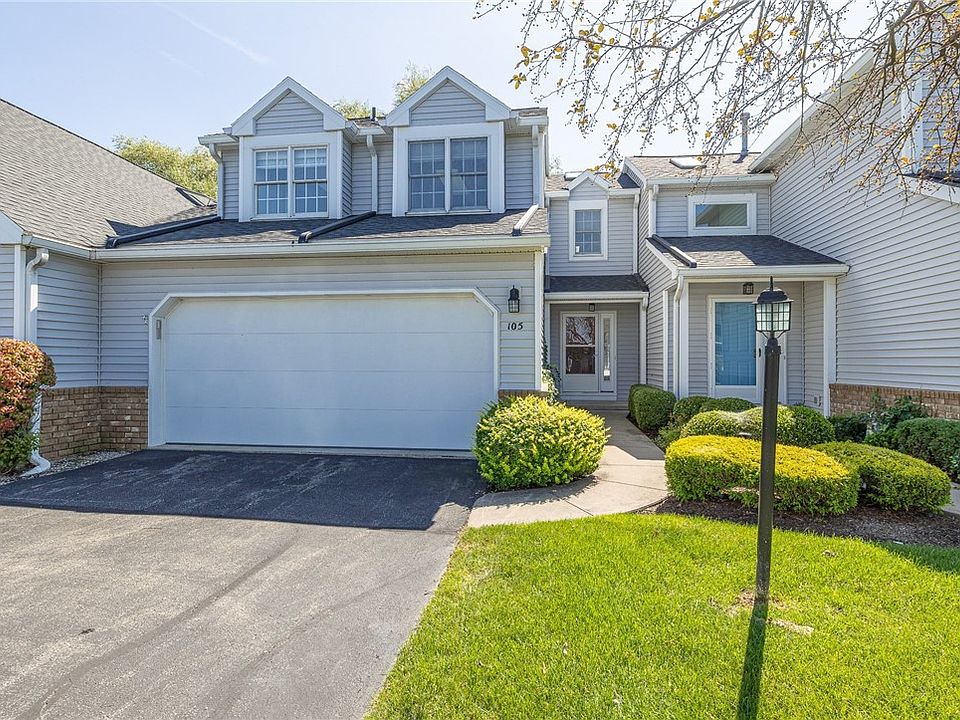 1st image of 105 Yacht Club Dr