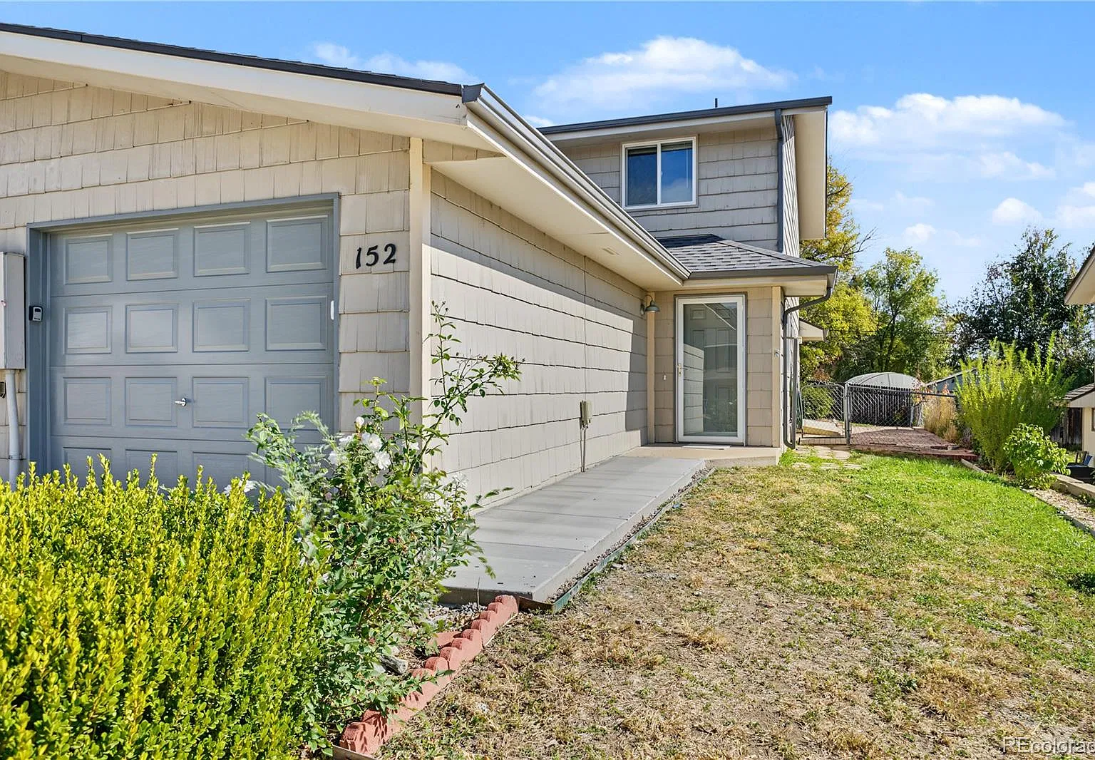 3 bed, 1.5 bath, 1150 sqft, $2,395 — Photo 1