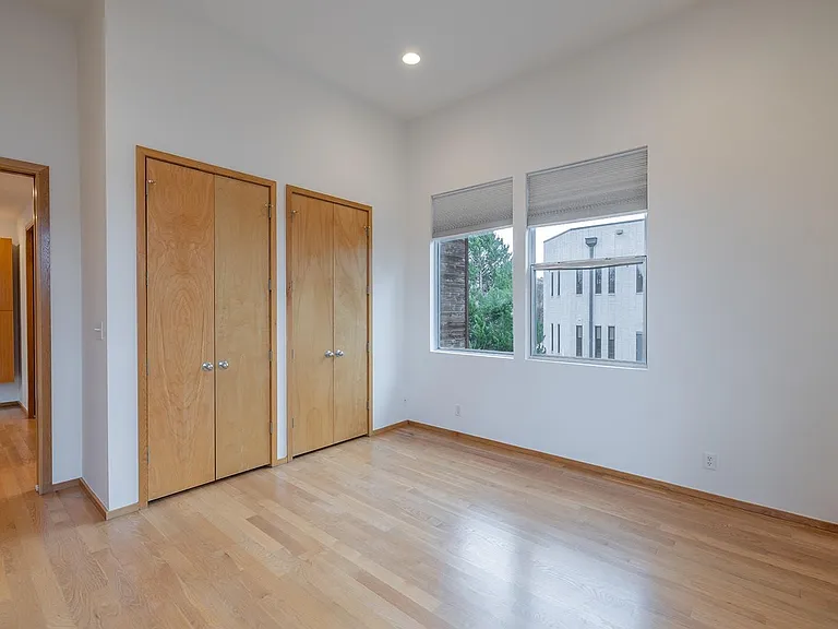 4011 Lewis Ln #B — Photo 11