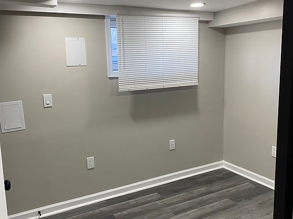 5th image of 2123 Sinclair Ln