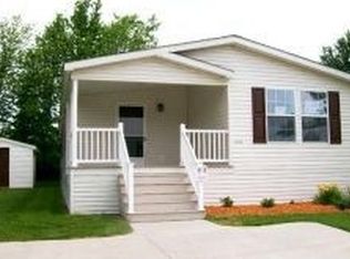 25159 Au Lac Dr N, Chesterfield, MI 48051