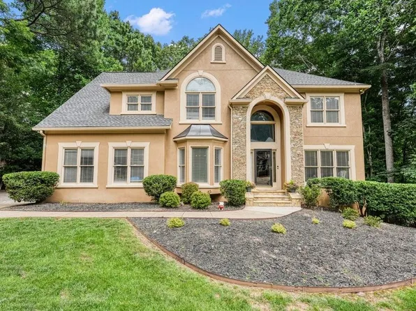 1038 Longwood Dr, Woodstock, GA 30189