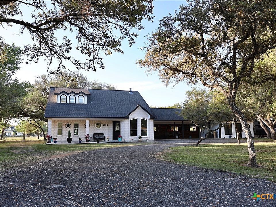 1st image of 264 Live Oak Dr