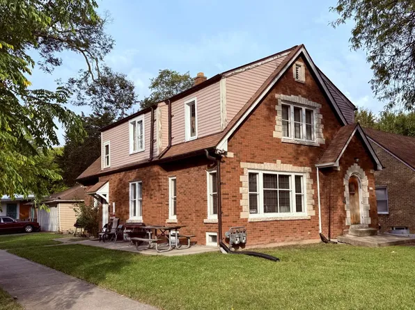 4103 North 40th STREET, Milwaukee, WI 53216