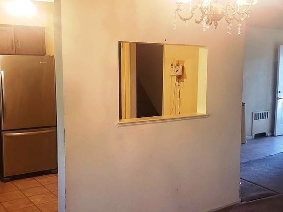 2nd image of 91 Diamond Dr
