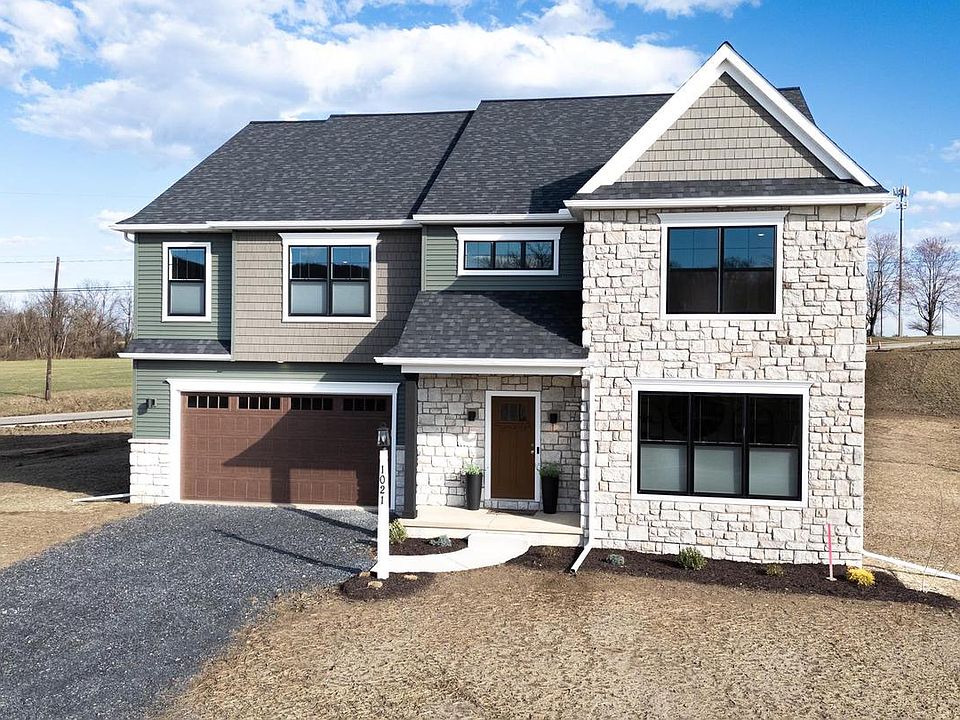 2nd image of 312 Reserve Ln