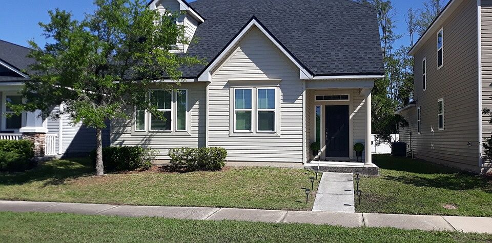 1st image of 378 Vineyard Ln