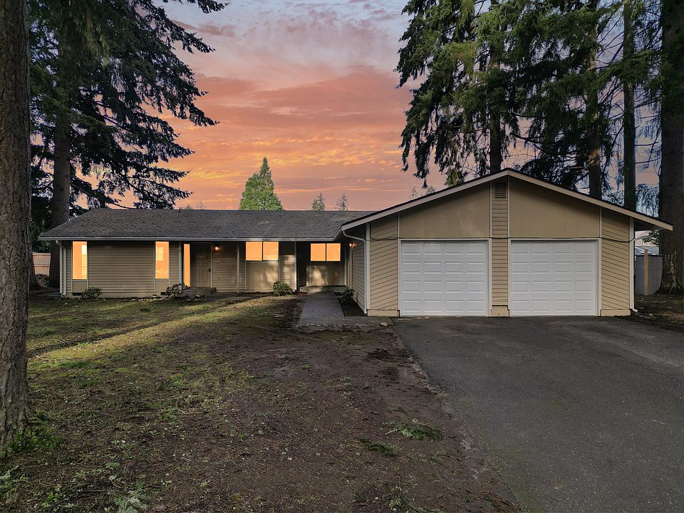 1st image of 2403 26th Ave SE