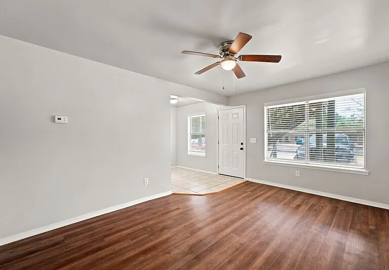 2770 N Barcelona Ave — Photo 14