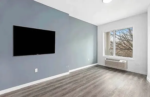 Rented by 5 Boro Realty Corp | media 15