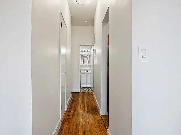 624 E 11th St #5CB — Photo 6