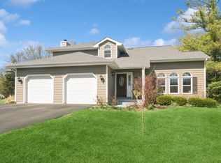 21050 N 20th St, Barrington, IL 60010
