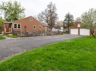 35580 N Sunnyside Ave, Ingleside, IL 60041
