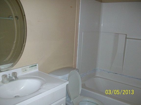 4th image of 613 6th Avenue Cir