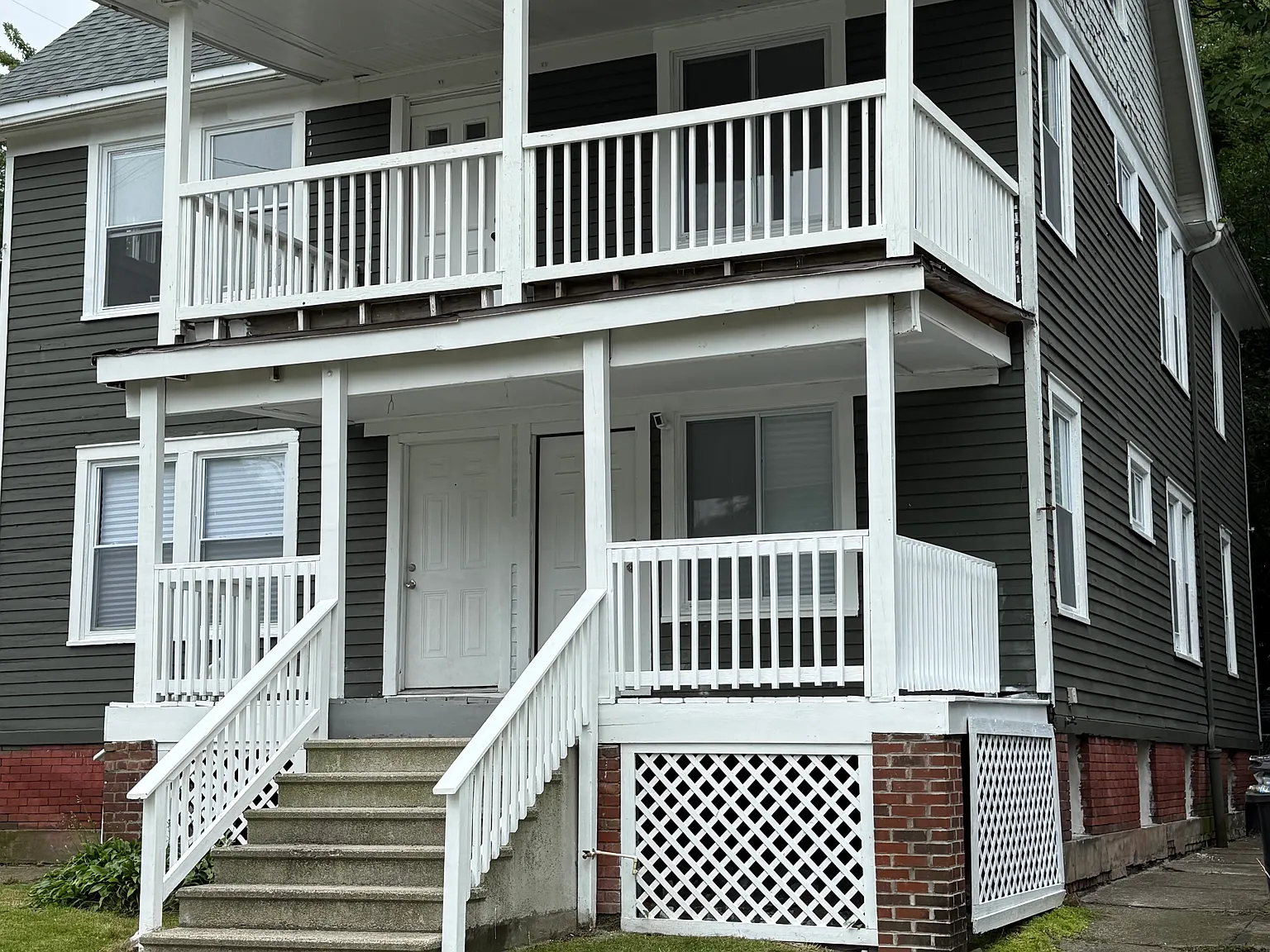3 bed, 1285 sqft, $1,700 — Photo 3