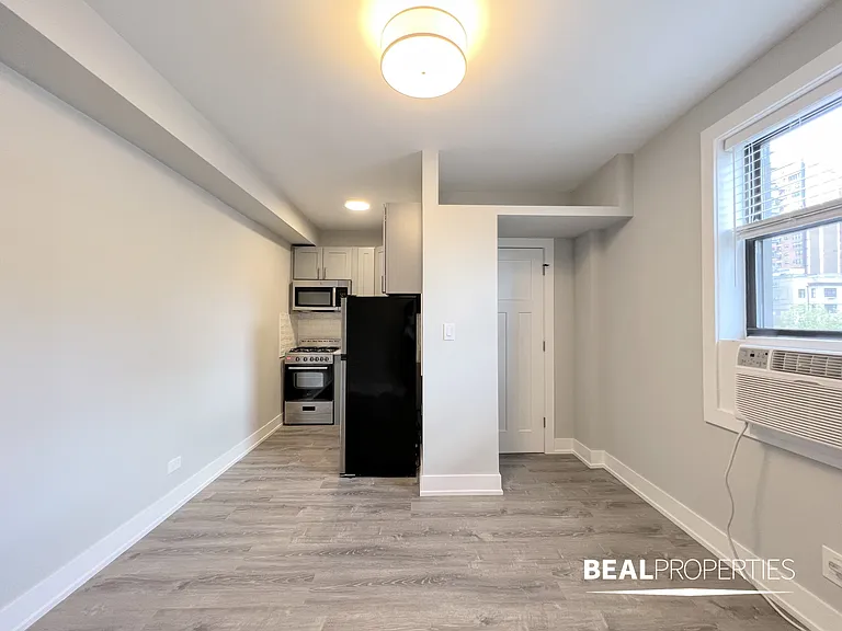 505 West Belmont Ave — Photo 54