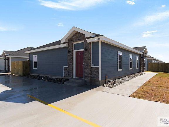 2nd image of 2327 N Valley Cir