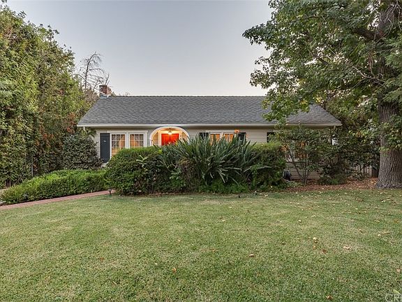 3rd image of 1460 E Orange Grove Blvd