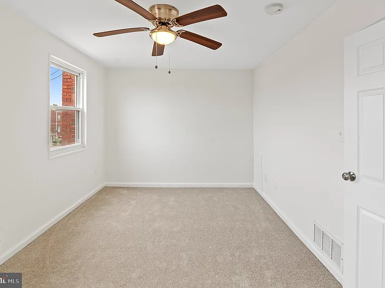 7827 Eastdale Rd — Photo 13