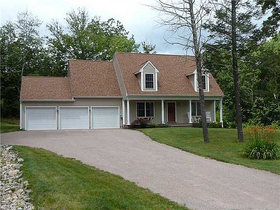 2nd image of 25 Pine Knolls Dr