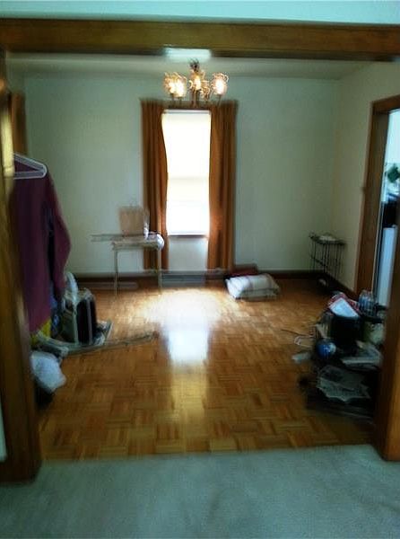 2nd image of 604 Park Ave