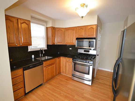4th image of 1706 N 75th Ave