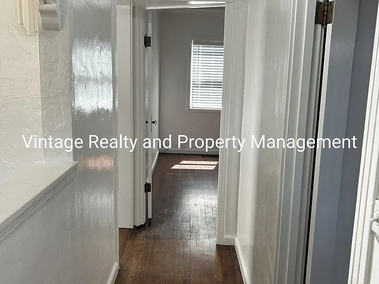 308 Louie Ave — Photo 16