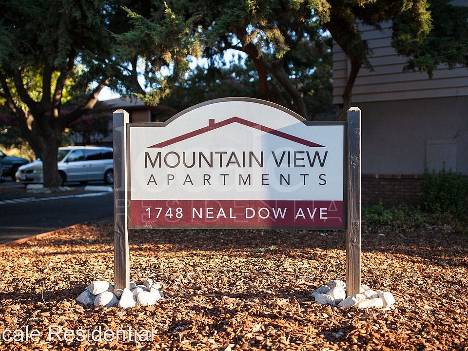 1st image of 1748 Neal Dow Ave #4