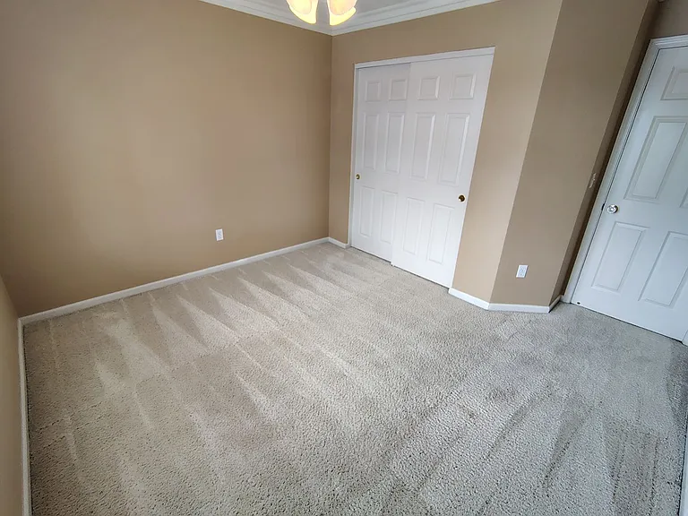 13606 Brook Way — Photo 28