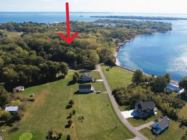 403 Runkel Rd, Middle Bass, OH 43446