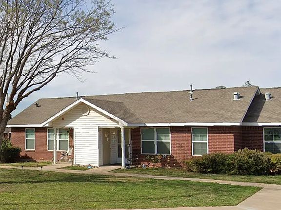 2nd image of 2250 W 15th St #11399
