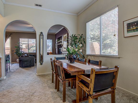 5th image of 1928 Sunstone Dr