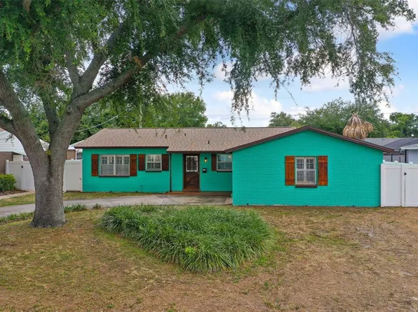 7816 Lakeside Blvd, Tampa, FL 33614