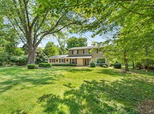 732 Council Hill Rd, East Dundee, IL 60118