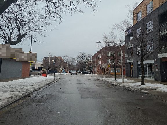 5th image of 3217 W Leland Ave #3E