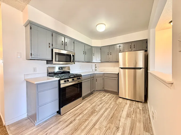 9148 Ellie Dr #2 — Photo 18
