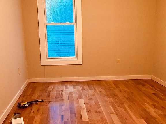 2nd image of 276 Greenwich Ave #1