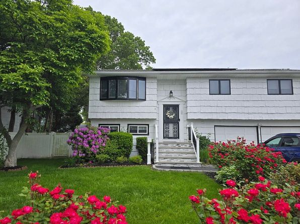 100 Trouville Rd