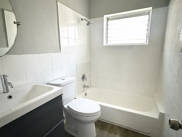 710 Meridian Ave #9 — Photo 9