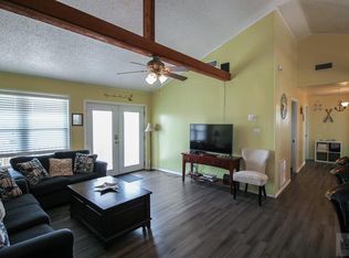 16611 John Davis Rd, Jamaica Beach, TX 77554