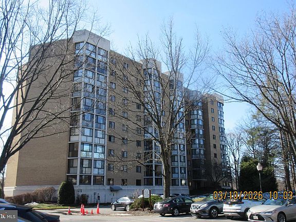 2nd image of 15101 Interlachen Dr #1-806