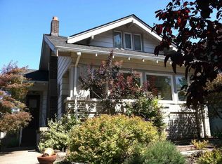 1022 NE 61st St, Seattle, WA 98115
